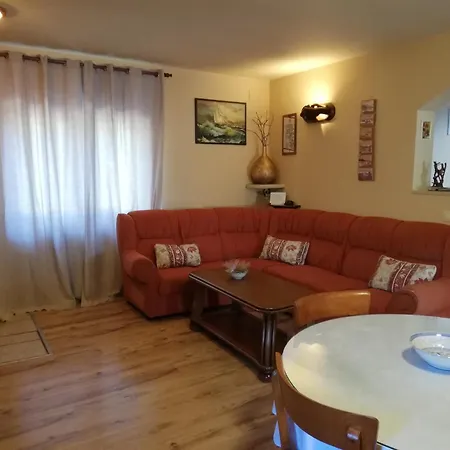 Apartment Haldej *